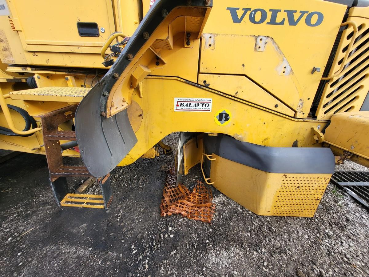 Volvo rear frame - Rama/ Podwozie do Ładowarek: zdjęcie 4 Volvo rear frame - Rama/ Podwozie do Ładowarek: zdjęcie 4