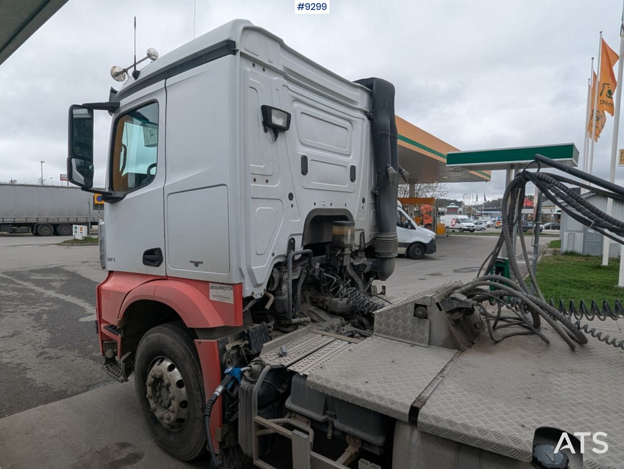 Ciągnik siodłowy Tractor Unit Mercedes-Benz Arocs 3351 6x4 with tipper trailer: zdjęcie 7