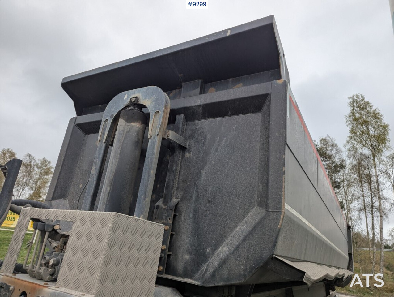 Ciągnik siodłowy Tractor Unit Mercedes-Benz Arocs 3351 6x4 with tipper trailer: zdjęcie 41