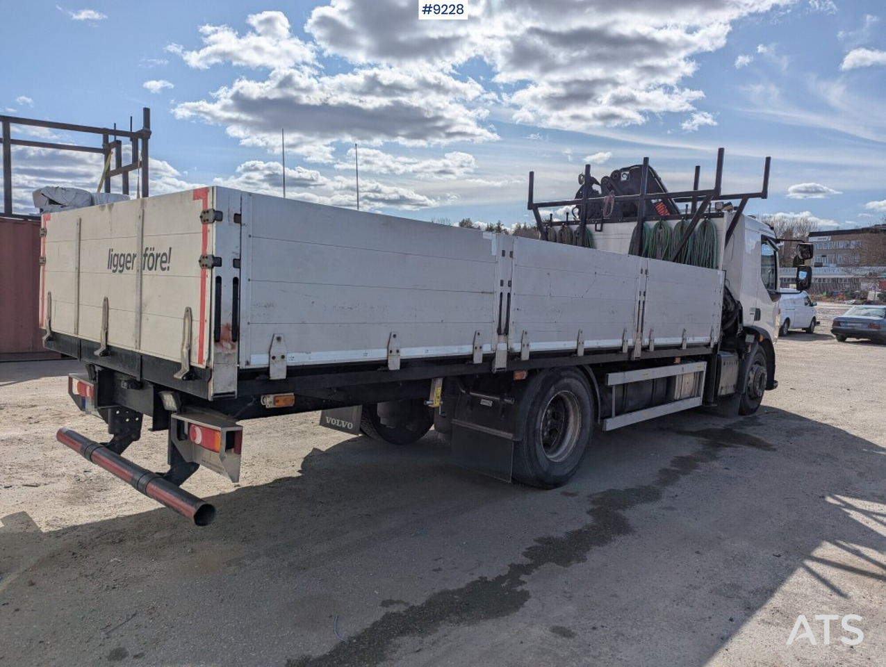 Crane Truck Volvo FL 280 4X2 with HIAB XS 144 E-5 crane (SEE VIDEO) - Samochod ciężarowy z HDS: zdjęcie 4 Crane Truck Volvo FL 280 4X2 with HIAB XS 144 E-5 crane (SEE VIDEO) - Samochod ciężarowy z HDS: zdjęcie 4