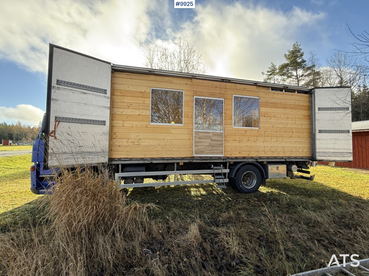 Volvo FM9 4X2 Recreational Vehicle (RV) - Samochód ciężarowy furgon, Kamper: zdjęcie 1 Volvo FM9 4X2 Recreational Vehicle (RV) - Samochód ciężarowy furgon, Kamper: zdjęcie 1