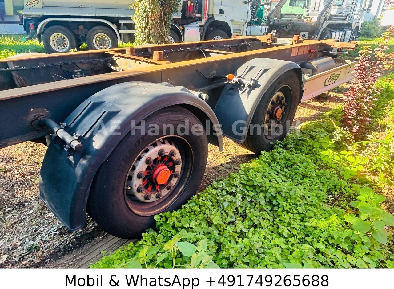 Fliegl TWP 180 Tandem Tiefgekoppelt *BWP/Scheibenbremse - Przyczepa kontenerowiec/ System wymienny: zdjęcie 4 Fliegl TWP 180 Tandem Tiefgekoppelt *BWP/Scheibenbremse - Przyczepa kontenerowiec/ System wymienny: zdjęcie 4