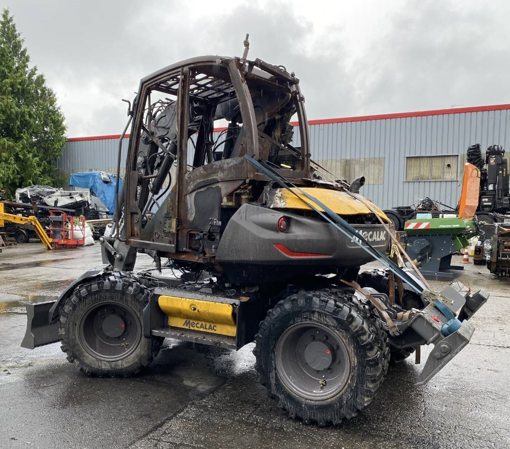 Mecalac 9 MWR / 1er Main Origine Française endommagée - Koparka kołowa: zdjęcie 4 Mecalac 9 MWR / 1er Main Origine Française endommagée - Koparka kołowa: zdjęcie 4