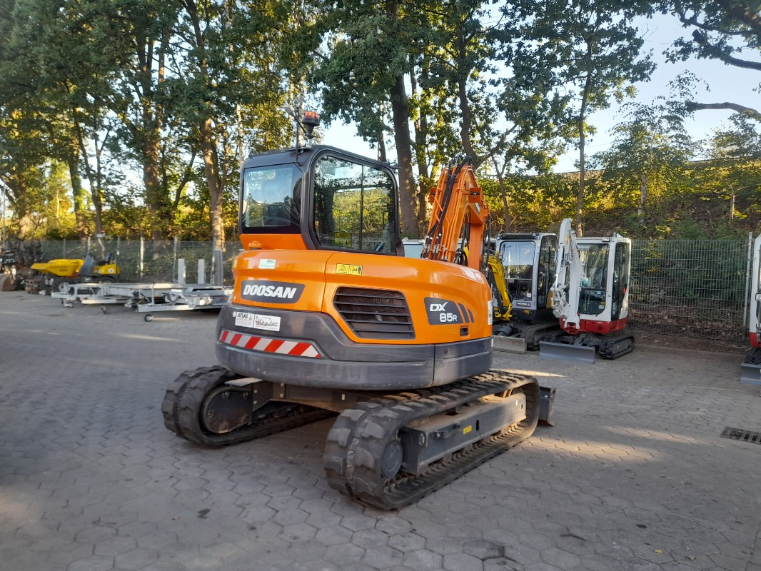 Doosan DX85R-3 - Koparka: zdjęcie 3 Doosan DX85R-3 - Koparka: zdjęcie 3
