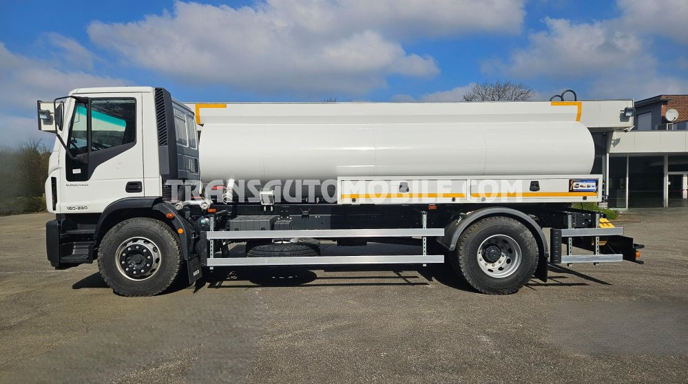 Iveco Eurocargo ML180E28 5.9L TURBO DIESEL 4x2 water tank 10.000L - EXPORT OUT EU - Samochód ciężarowy cysterna: zdjęcie 5 Iveco Eurocargo ML180E28 5.9L TURBO DIESEL 4x2 water tank 10.000L - EXPORT OUT EU - Samochód ciężarowy cysterna: zdjęcie 5