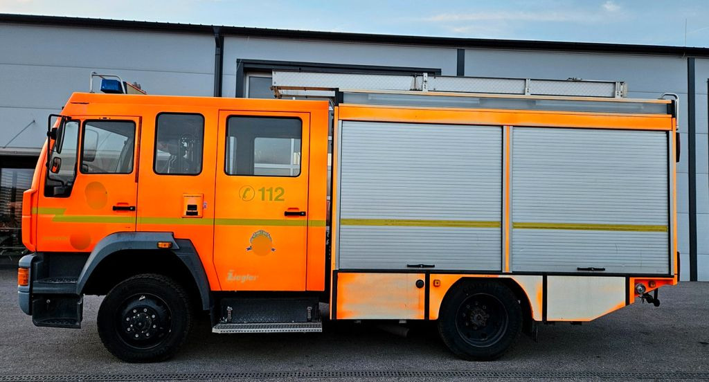 MAN 14.224 L80 4x4 Feuerwehr LF16 Ziegler MAN 14.224 L80 4x4 Feuerwehr LF16 Ziegler - Samochód pożarniczy: zdjęcie 2 MAN 14.224 L80 4x4 Feuerwehr LF16 Ziegler MAN 14.224 L80 4x4 Feuerwehr LF16 Ziegler - Samochód pożarniczy: zdjęcie 2