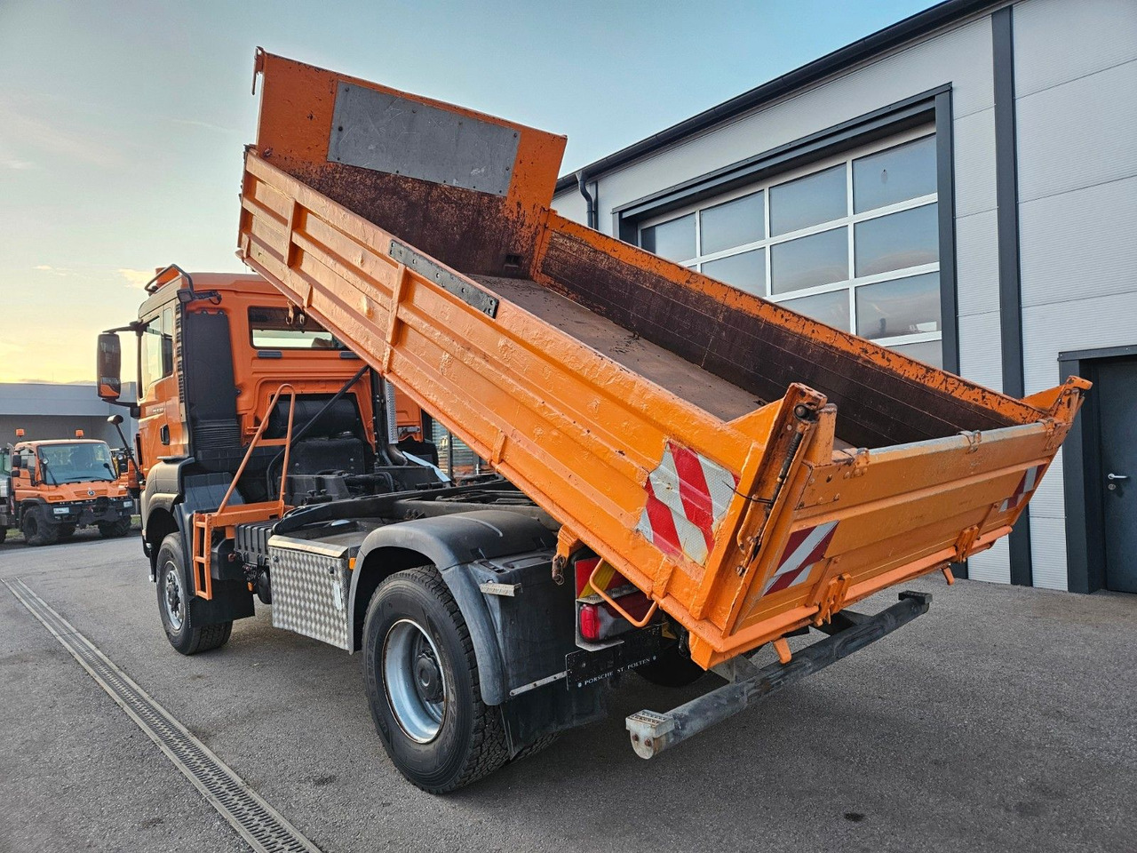 MAN TGS 18.360 4x4 BL Euro5 Meiller - Wywrotka: zdjęcie 3 MAN TGS 18.360 4x4 BL Euro5 Meiller - Wywrotka: zdjęcie 3