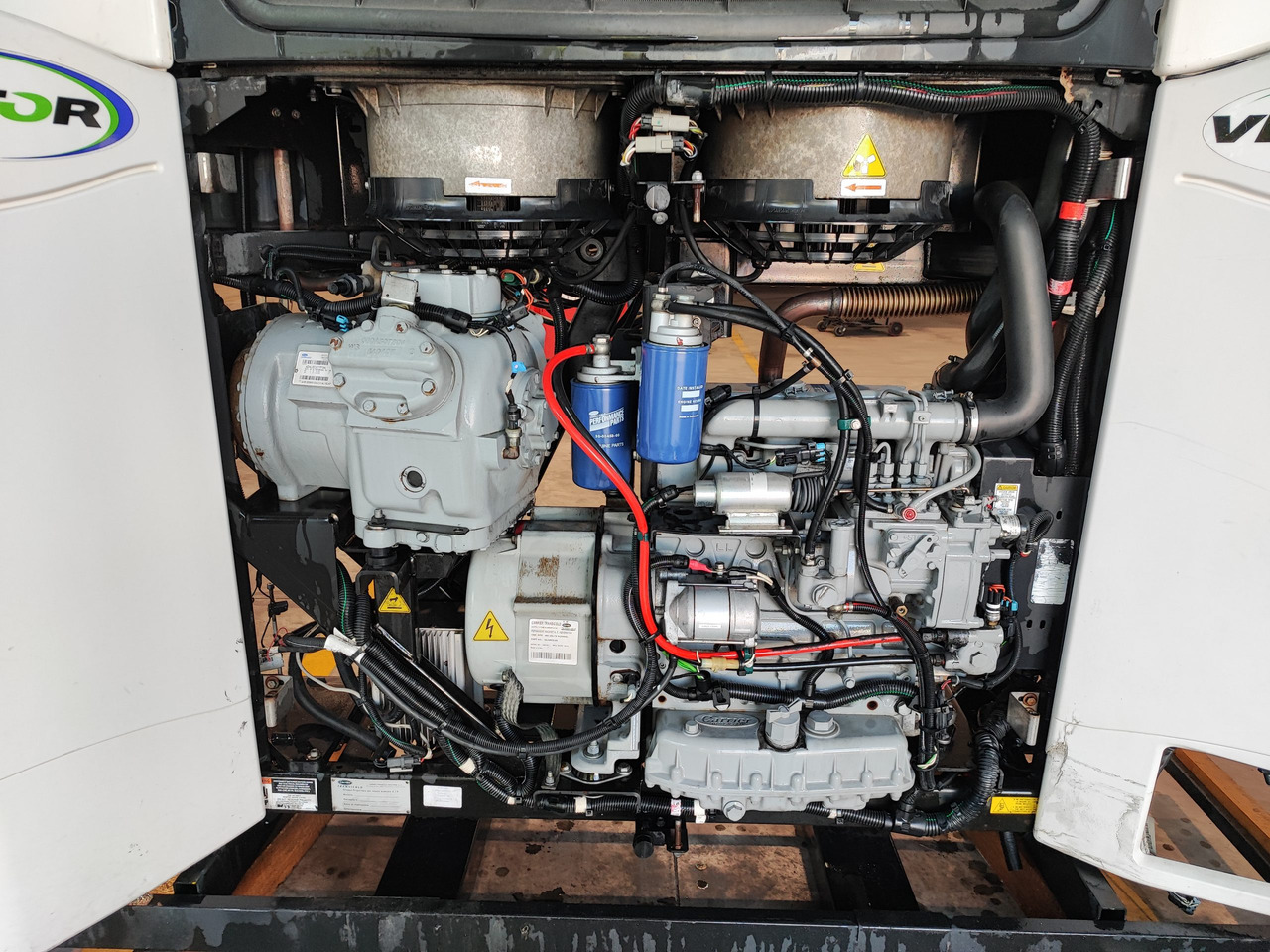 Motore Frigo Carrier Vector 1550 - Agregat chłodniczy: zdjęcie 2 Motore Frigo Carrier Vector 1550 - Agregat chłodniczy: zdjęcie 2