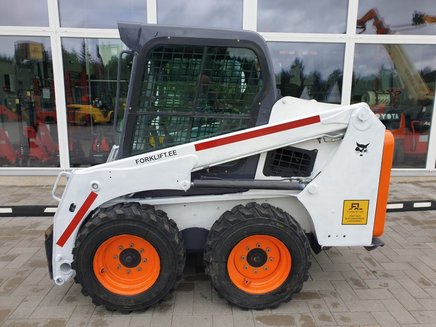 BOBCAT Bobcat S450 - Miniładowarka: zdjęcie 2 BOBCAT Bobcat S450 - Miniładowarka: zdjęcie 2