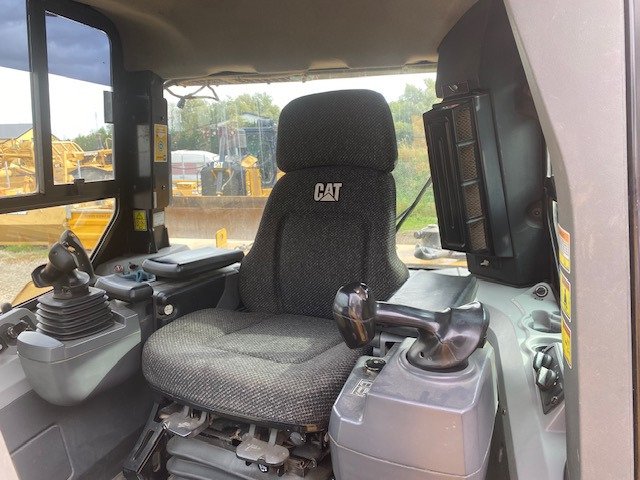 CATERPILLAR D7E - Spycharka: zdjęcie 5 CATERPILLAR D7E - Spycharka: zdjęcie 5