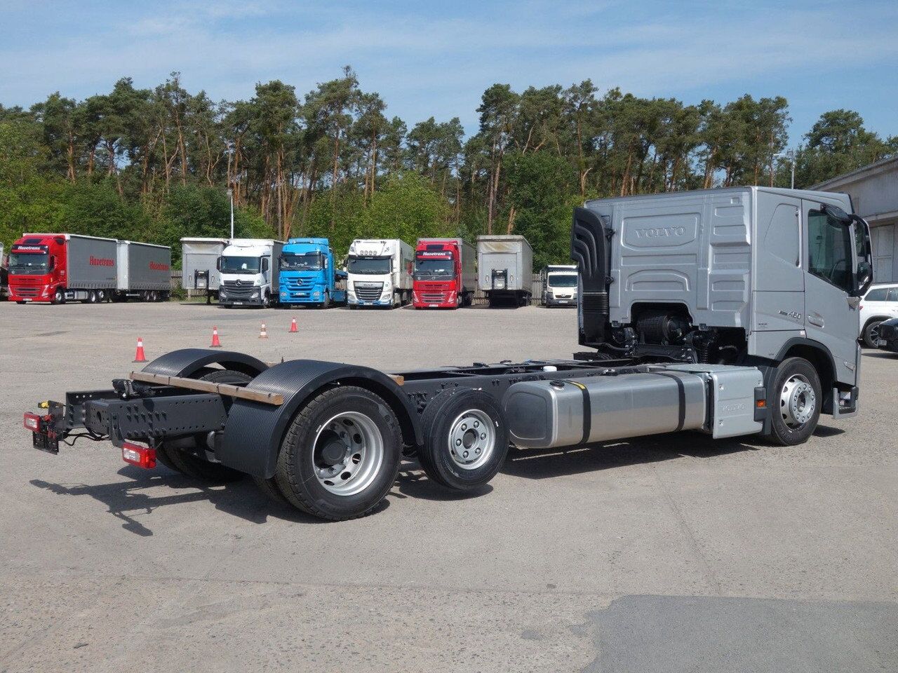 Volvo FM 460 FM13 6x2 Neue RTO , Kassbohrer, Rolfo, Rimo - Samochód ciężarowe pod zabudowę: zdjęcie 4 Volvo FM 460 FM13 6x2 Neue RTO , Kassbohrer, Rolfo, Rimo - Samochód ciężarowe pod zabudowę: zdjęcie 4