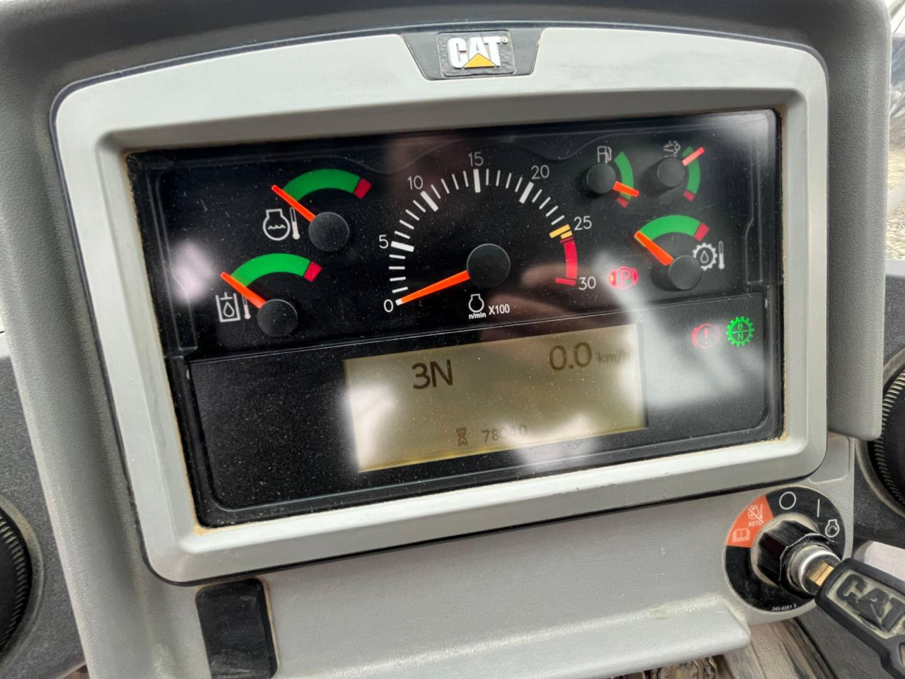 CAT 966M - Ładowarka kołowa: zdjęcie 5 CAT 966M - Ładowarka kołowa: zdjęcie 5