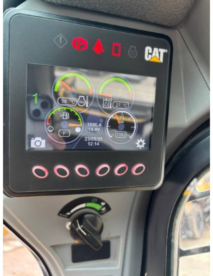 CAT 279D3 - Miniładowarka gąsienicowa: zdjęcie 5 CAT 279D3 - Miniładowarka gąsienicowa: zdjęcie 5