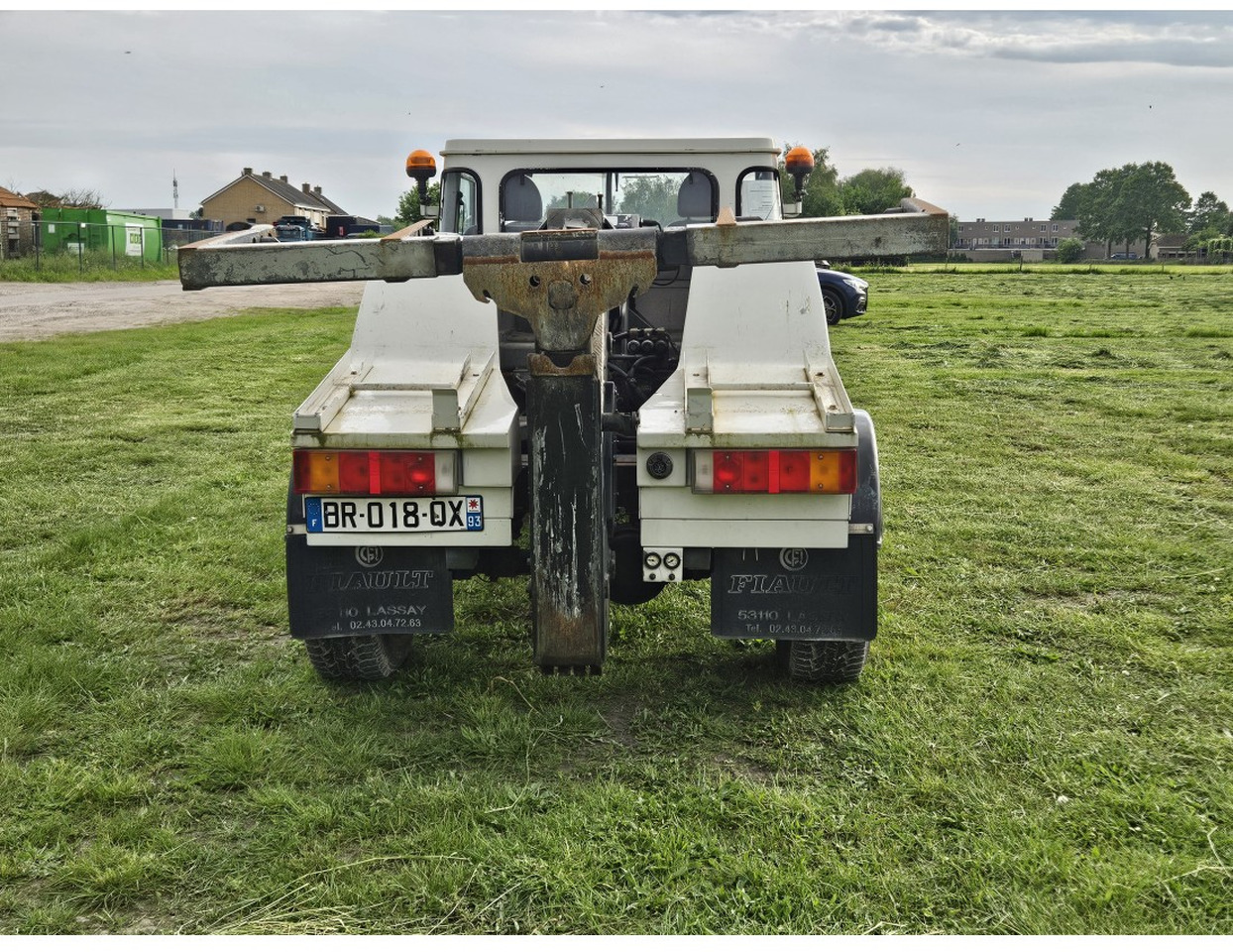 Land Rover Defender Breaking down vehicle - Samochód osobowy: zdjęcie 5 Land Rover Defender Breaking down vehicle - Samochód osobowy: zdjęcie 5