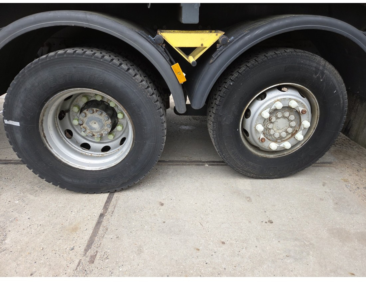 MERCEDES AXOR 2533 6X2 CHASSIS LOW MILEAGE - Samochód ciężarowe pod zabudowę, Maszyna do odśnieżania: zdjęcie 5 MERCEDES AXOR 2533 6X2 CHASSIS LOW MILEAGE - Samochód ciężarowe pod zabudowę, Maszyna do odśnieżania: zdjęcie 5