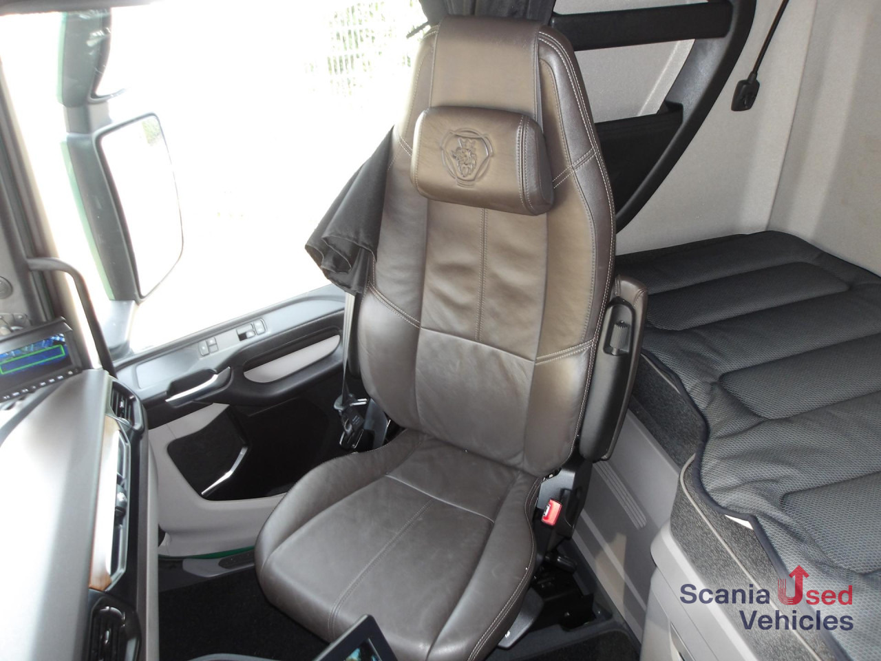 SCANIA S 590 NB - V8 - FULL AIR - LEDER - ALCOA - uvm - Ciągnik siodłowy: zdjęcie 2 SCANIA S 590 NB - V8 - FULL AIR - LEDER - ALCOA - uvm - Ciągnik siodłowy: zdjęcie 2