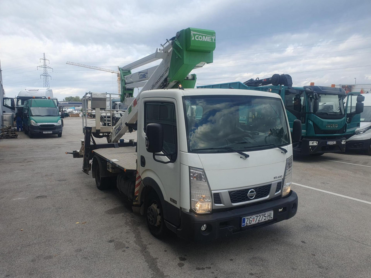 NISSAN Cabstar NT400 - Podnośnik koszowy w samochody ciężarowe: zdjęcie 2 NISSAN Cabstar NT400 - Podnośnik koszowy w samochody ciężarowe: zdjęcie 2
