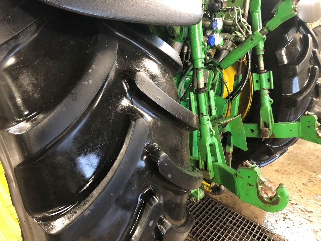 John Deere 6920 S Dismantled: only spare parts - Ciągnik rolniczy: zdjęcie 5 John Deere 6920 S Dismantled: only spare parts - Ciągnik rolniczy: zdjęcie 5