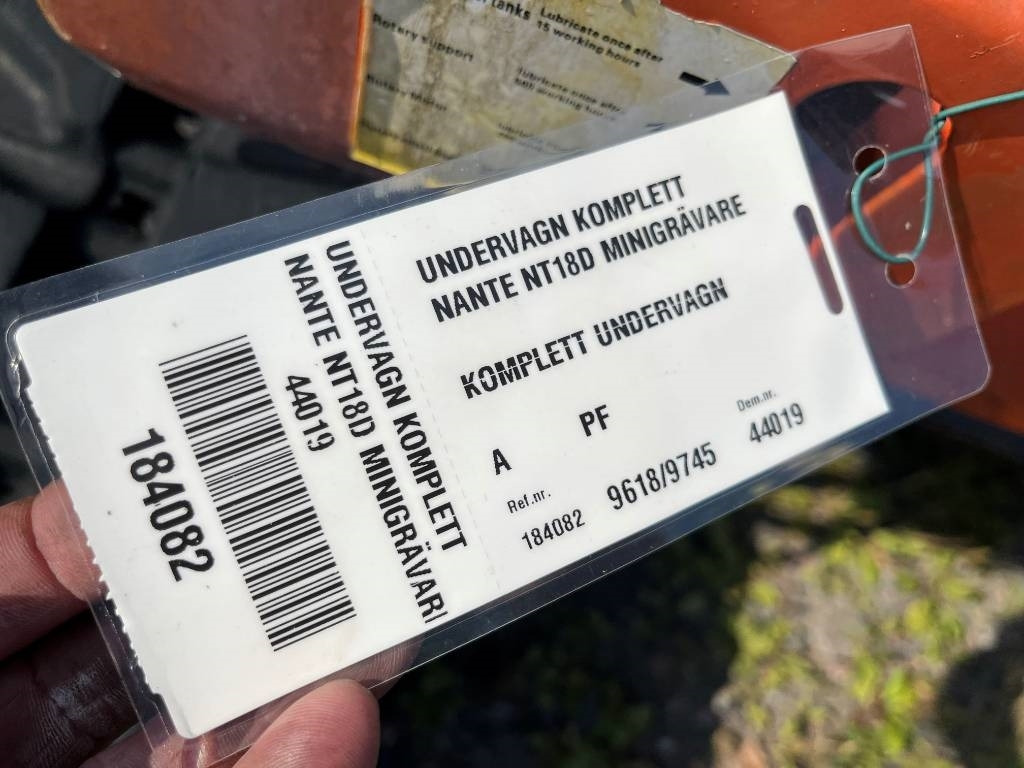 Nante NT 18 DR - Minikoparka: zdjęcie 3 Nante NT 18 DR - Minikoparka: zdjęcie 3