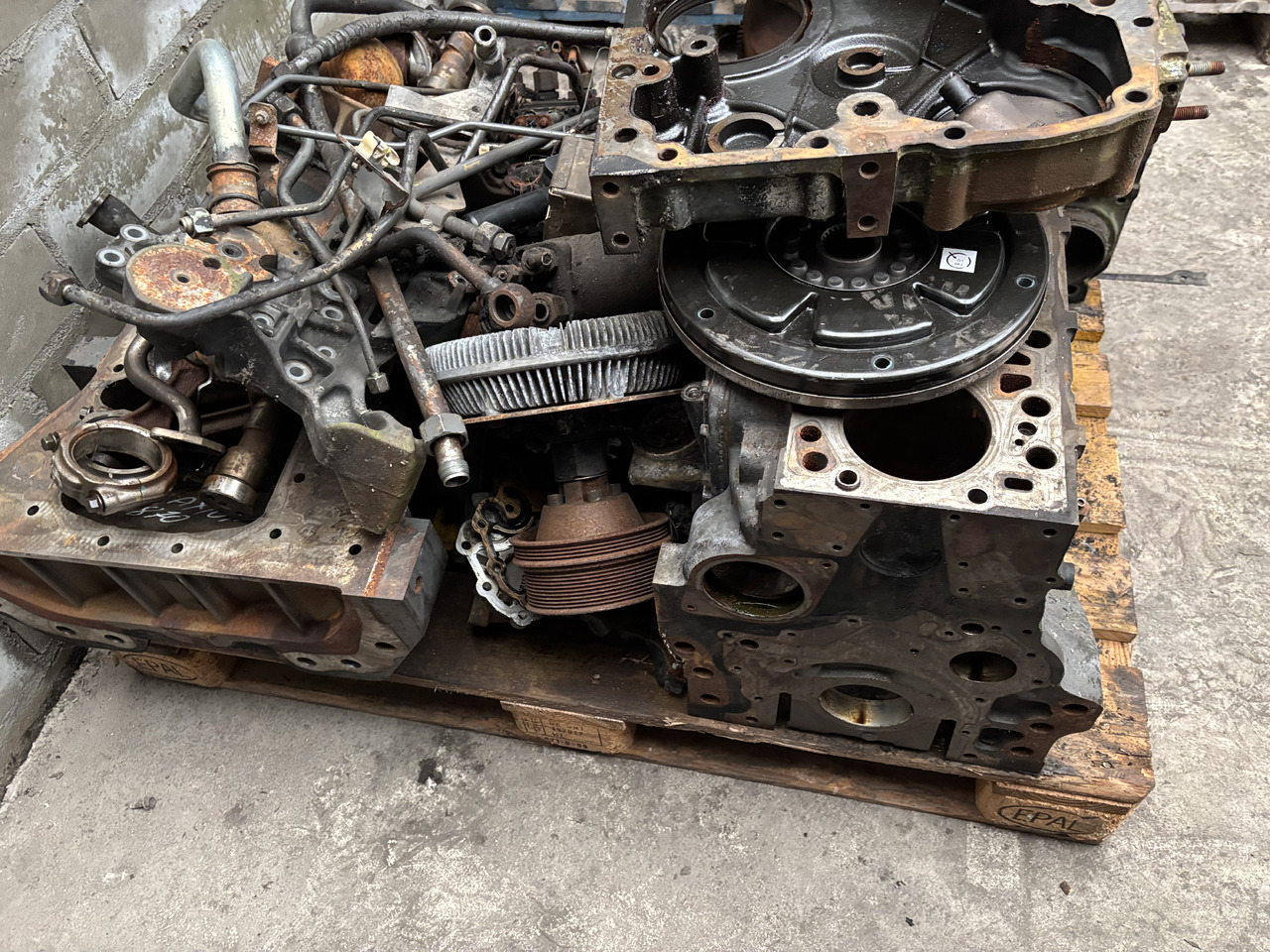 Axion 870 New Holland T7.270 T7 270 Silnik FPT 6.7 L Tłumik Drgań Koło Zamachowe Blok Pokrywa CZĘŚCI - Koło zamachowe do Maszyn rolniczych: zdjęcie 3 Axion 870 New Holland T7.270 T7 270 Silnik FPT 6.7 L Tłumik Drgań Koło Zamachowe Blok Pokrywa CZĘŚCI - Koło zamachowe do Maszyn rolniczych: zdjęcie 3