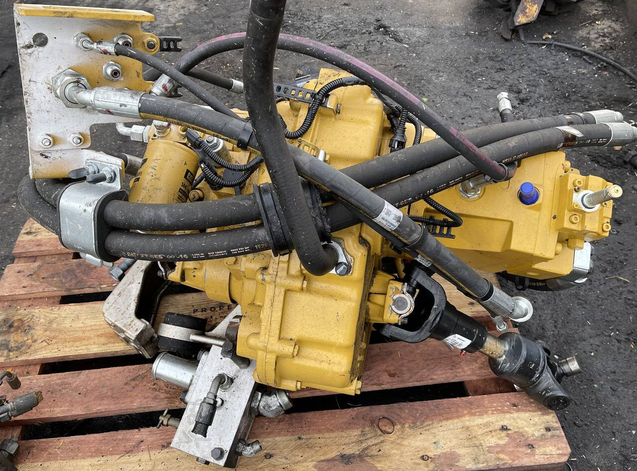 CAT - reduktor pompa jazdy silnik jazdy Caterpillar części - Hydraulika do Maszyn budowlanych: zdjęcie 1 CAT - reduktor pompa jazdy silnik jazdy Caterpillar części - Hydraulika do Maszyn budowlanych: zdjęcie 1