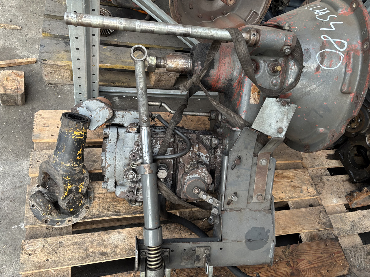 Claas 480 Obudowa Przekładni Skrzyni Biegów 0006375013 00 0637 501 3 - Skrzynia biegów i części do Maszyn rolniczych: zdjęcie 1 Claas 480 Obudowa Przekładni Skrzyni Biegów 0006375013 00 0637 501 3 - Skrzynia biegów i części do Maszyn rolniczych: zdjęcie 1