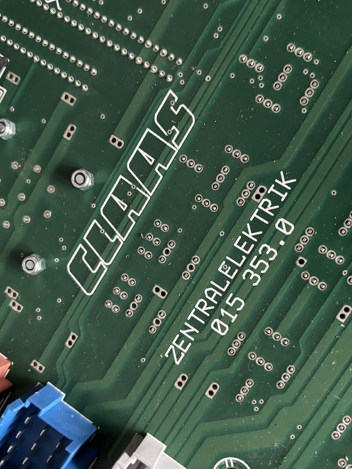 Claas Lexion 510 530 560 570 Płytka Bezpieczników Styków Modułów 0000153530 0000148031 - Bezpiecznik do Maszyn rolniczych: zdjęcie 4 Claas Lexion 510 530 560 570 Płytka Bezpieczników Styków Modułów 0000153530 0000148031 - Bezpiecznik do Maszyn rolniczych: zdjęcie 4