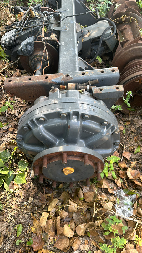 Claas Lexion 570 zwolnica przednia skrzynia biegów części - Skrzynia biegów do Maszyn rolniczych: zdjęcie 1 Claas Lexion 570 zwolnica przednia skrzynia biegów części - Skrzynia biegów do Maszyn rolniczych: zdjęcie 1