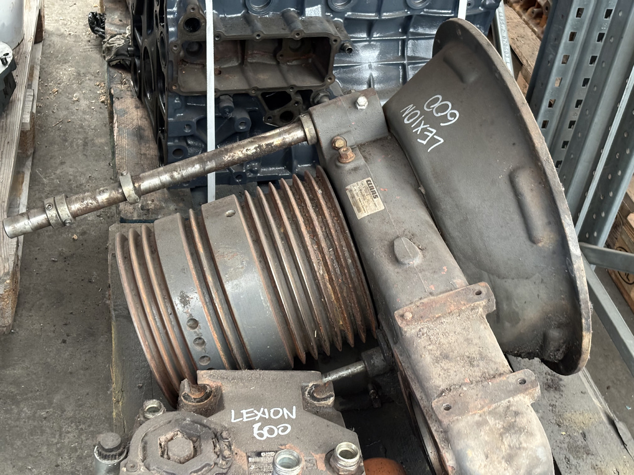 Claas Lexion 600 Przekładnia Odbioru Mocy Obudowa Wałek 0007699861 0007687692 0007703070 - Skrzynia biegów i części do Maszyn rolniczych: zdjęcie 1 Claas Lexion 600 Przekładnia Odbioru Mocy Obudowa Wałek 0007699861 0007687692 0007703070 - Skrzynia biegów i części do Maszyn rolniczych: zdjęcie 1