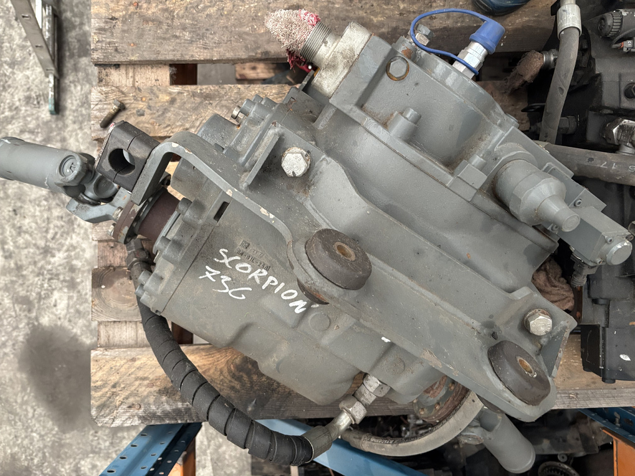 Claas Scorpion 736 Skrzynia Biegów - Skrzynia biegów do Maszyn rolniczych: zdjęcie 2 Claas Scorpion 736 Skrzynia Biegów - Skrzynia biegów do Maszyn rolniczych: zdjęcie 2