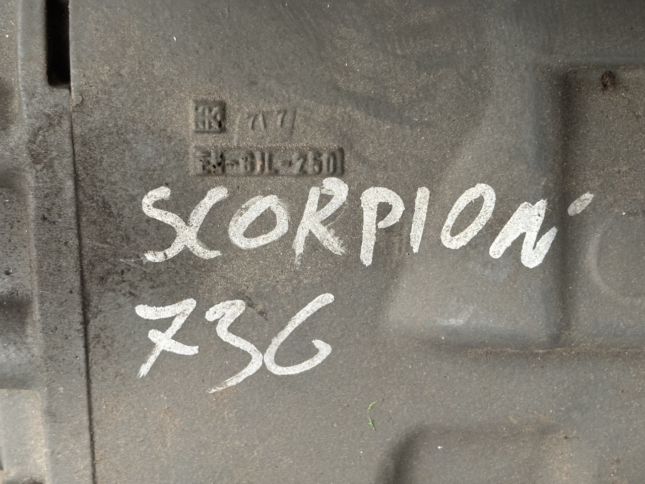 Claas Scorpion 736 Skrzynia Biegów - Skrzynia biegów do Maszyn rolniczych: zdjęcie 3 Claas Scorpion 736 Skrzynia Biegów - Skrzynia biegów do Maszyn rolniczych: zdjęcie 3