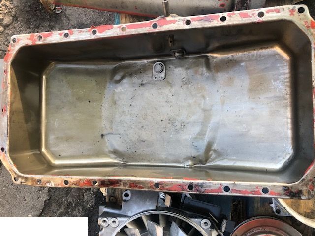 Deutz F4L1011 - Miska Olejowa - Miska olejowa do Maszyn rolniczych: zdjęcie 2 Deutz F4L1011 - Miska Olejowa - Miska olejowa do Maszyn rolniczych: zdjęcie 2