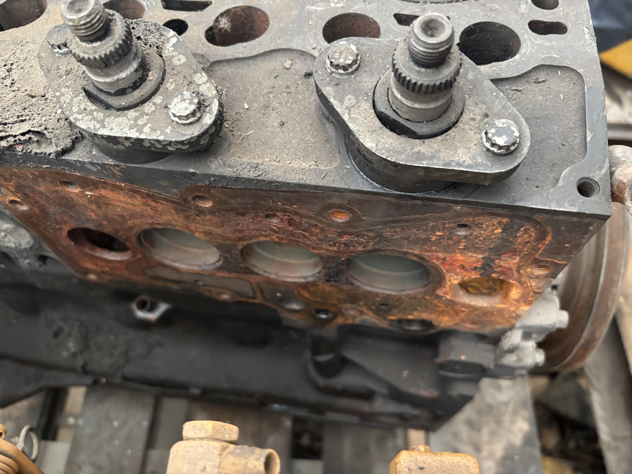 Deutz Fahr Merlo 04289542 10670424 Blok Silnika BF4M2012 TCD 2012 L04 4V - Blok cylindrów do Maszyn rolniczych: zdjęcie 3 Deutz Fahr Merlo 04289542 10670424 Blok Silnika BF4M2012 TCD 2012 L04 4V - Blok cylindrów do Maszyn rolniczych: zdjęcie 3