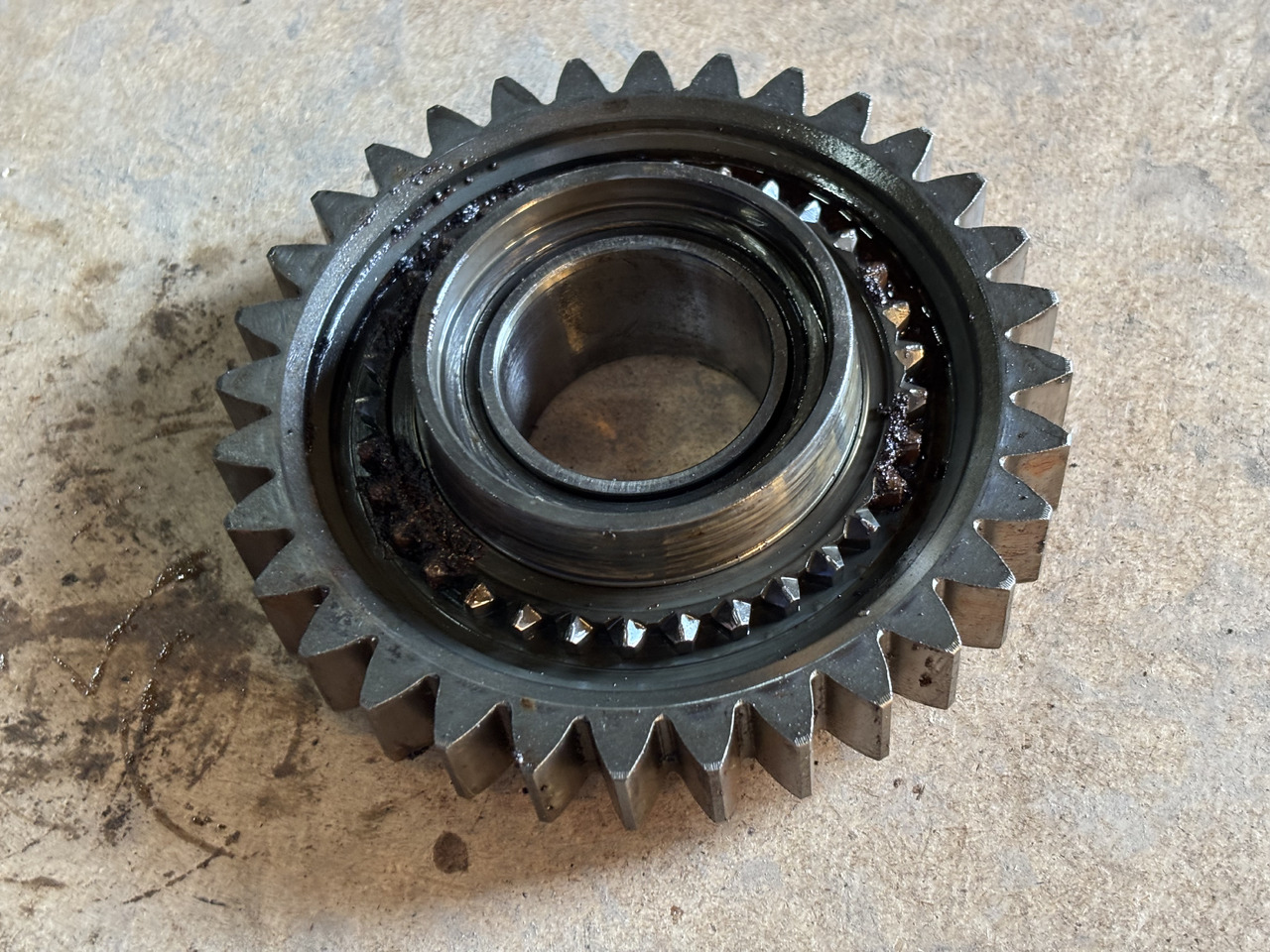 Fendt 307 308 309 310 311 Synchronizacja Synchronizator 312103080010 312103080011 - Przekładnia do Maszyn rolniczych: zdjęcie 3 Fendt 307 308 309 310 311 Synchronizacja Synchronizator 312103080010 312103080011 - Przekładnia do Maszyn rolniczych: zdjęcie 3