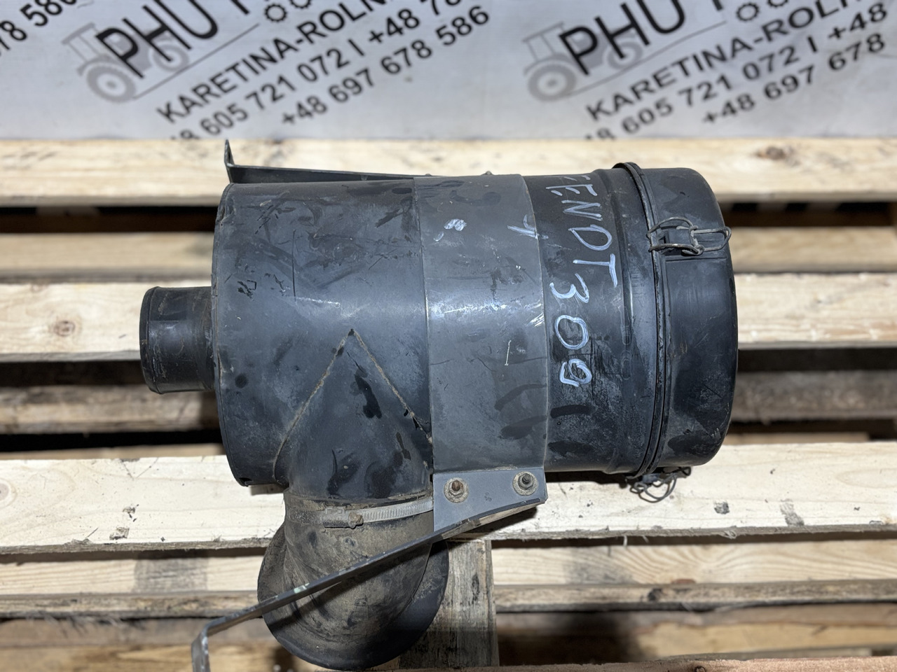 Fendt 309 Obudowa Filtra Powietrza - Filtr pneumatyczny do Maszyn rolniczych: zdjęcie 2 Fendt 309 Obudowa Filtra Powietrza - Filtr pneumatyczny do Maszyn rolniczych: zdjęcie 2