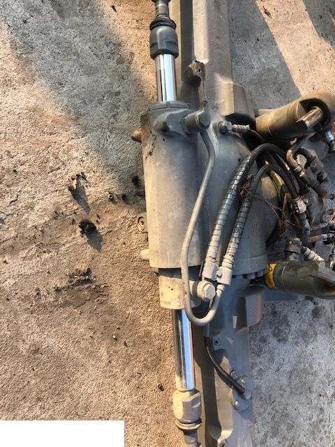 Fendt - Siłownik Skrętu - Siłownik hydrauliczny do Maszyn rolniczych: zdjęcie 1 Fendt - Siłownik Skrętu - Siłownik hydrauliczny do Maszyn rolniczych: zdjęcie 1