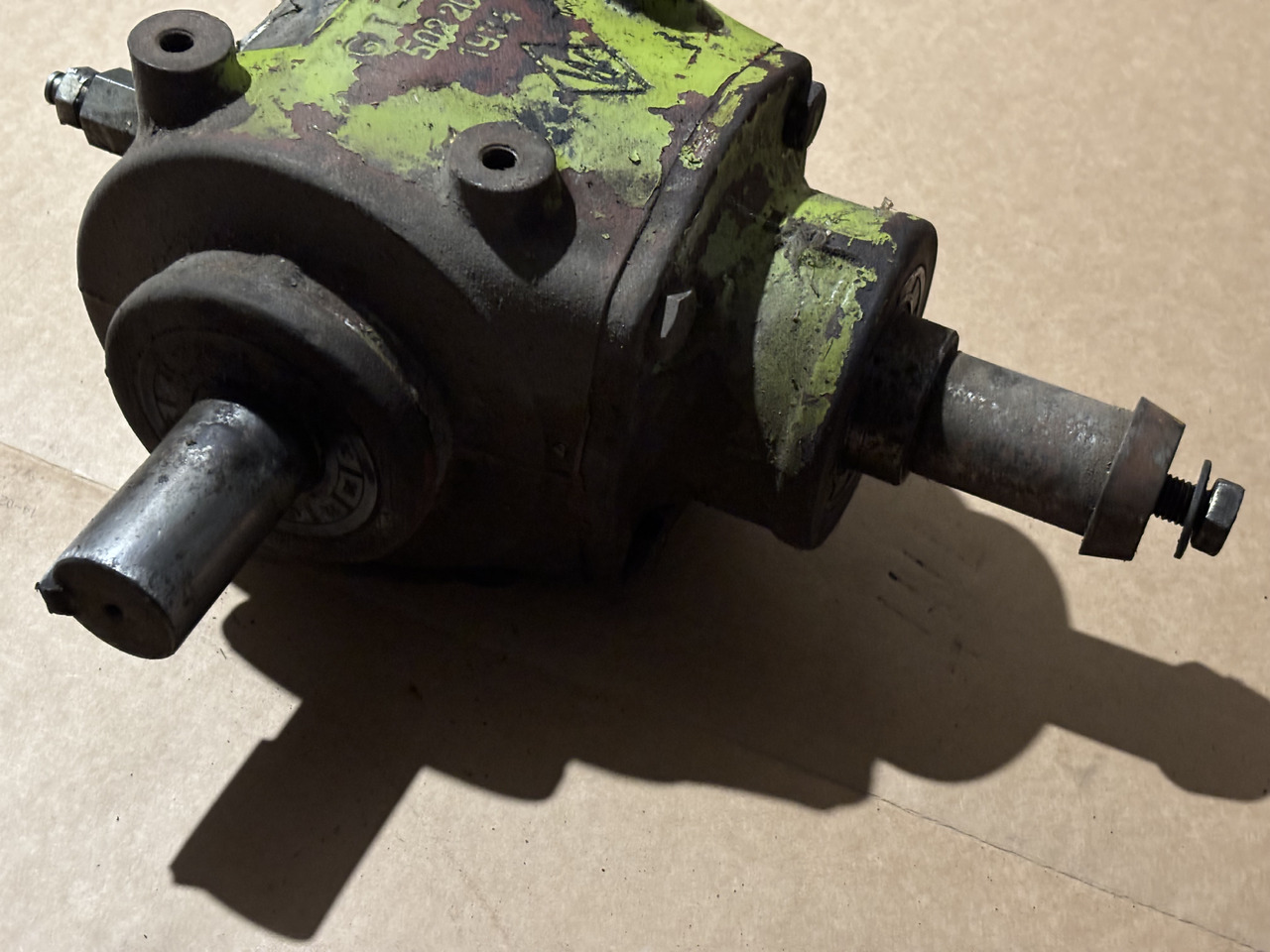 Claas Lexion 480 580 Obudowa Przekładni Rozrzutników Plew Słomy 5022031934 - Inna maszyna: zdjęcie 2 Claas Lexion 480 580 Obudowa Przekładni Rozrzutników Plew Słomy 5022031934 - Inna maszyna: zdjęcie 2