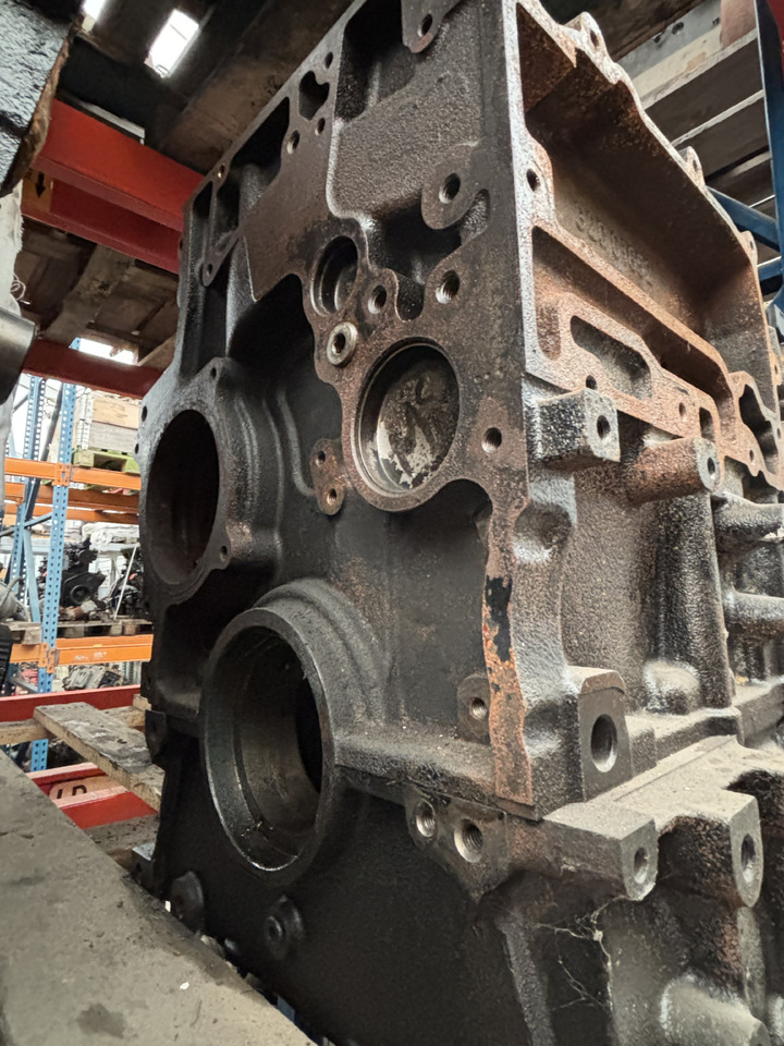 JCB 526-55 (32001852) Blok Silnika - Blok cylindrów do Maszyn rolniczych: zdjęcie 3 JCB 526-55 (32001852) Blok Silnika - Blok cylindrów do Maszyn rolniczych: zdjęcie 3