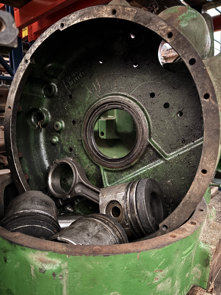 John Deere 4039TF 4045 R116195 R11619 R121421 Blok Silnika Tłoki Obudowa Koła Zamachowego CZĘŚCI - Blok cylindrów do Maszyn rolniczych: zdjęcie 5 John Deere 4039TF 4045 R116195 R11619 R121421 Blok Silnika Tłoki Obudowa Koła Zamachowego CZĘŚCI - Blok cylindrów do Maszyn rolniczych: zdjęcie 5