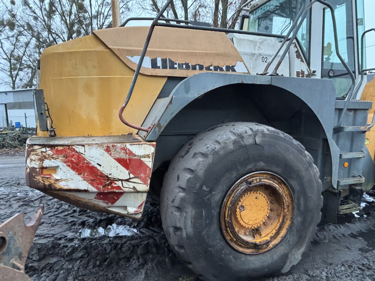 Liebherr 564 Opona Opony Felga Piasta Pompa Hydrauliczna Hydrostat Skrzynia Biegów CZĘŚCI - Felga do Maszyn rolniczych: zdjęcie 1 Liebherr 564 Opona Opony Felga Piasta Pompa Hydrauliczna Hydrostat Skrzynia Biegów CZĘŚCI - Felga do Maszyn rolniczych: zdjęcie 1