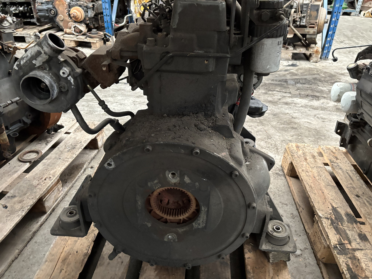 Liebherr D504 TI OI eII 97/68FA 2001/63 Silnik CZĘŚCI - Silnik do Maszyn rolniczych: zdjęcie 5 Liebherr D504 TI OI eII 97/68FA 2001/63 Silnik CZĘŚCI - Silnik do Maszyn rolniczych: zdjęcie 5