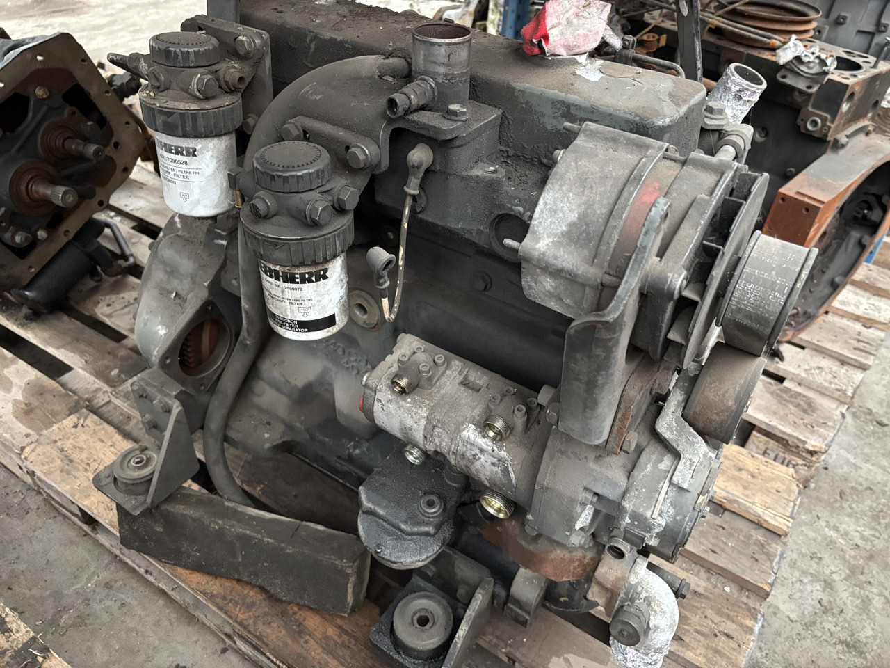 Liebherr D504 TI OI eII 97/68FA 2001/63 Silnik CZĘŚCI - Silnik do Maszyn rolniczych: zdjęcie 1 Liebherr D504 TI OI eII 97/68FA 2001/63 Silnik CZĘŚCI - Silnik do Maszyn rolniczych: zdjęcie 1