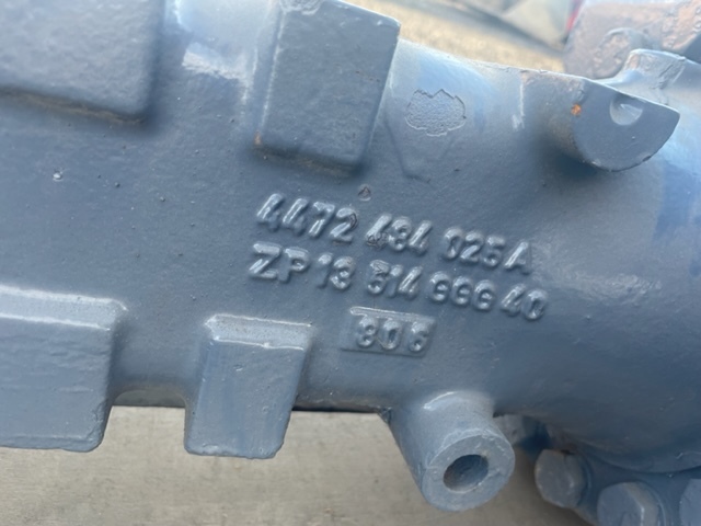 Liebherr L506 Stereo Most napędowy ZF APL-R 725 / 4472484024C / 4472434025A - Most i części do Maszyn budowlanych: zdjęcie 4 Liebherr L506 Stereo Most napędowy ZF APL-R 725 / 4472484024C / 4472434025A - Most i części do Maszyn budowlanych: zdjęcie 4