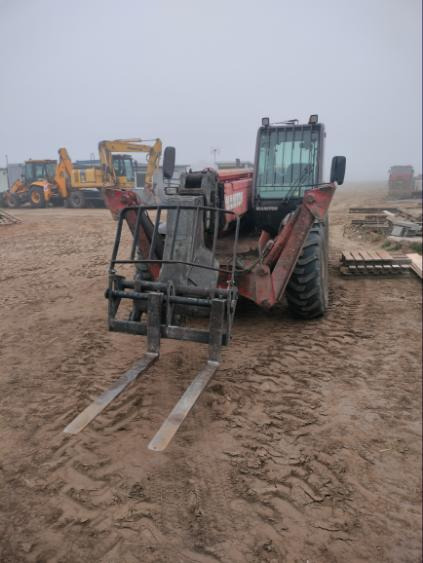 Manitou MLT 1740 , Części mosty zwolnice silnik skrzynia maszt teleskop siłowniki hydrauliczne - Zwolnica do Maszyn rolniczych: zdjęcie 2 Manitou MLT 1740 , Części mosty zwolnice silnik skrzynia maszt teleskop siłowniki hydrauliczne - Zwolnica do Maszyn rolniczych: zdjęcie 2