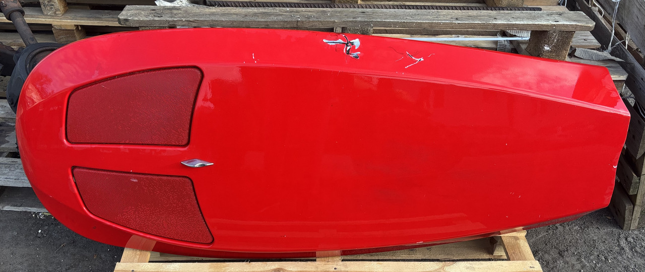 Massey Ferguson 5613 Maska - Nadwozie i zewnętrzne elementy do Maszyn rolniczych: zdjęcie 1 Massey Ferguson 5613 Maska - Nadwozie i zewnętrzne elementy do Maszyn rolniczych: zdjęcie 1