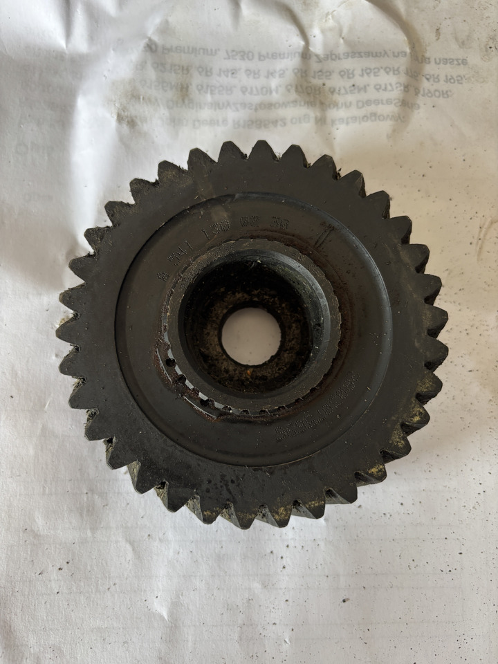 Mercedes OM541 OM542 OM441 OM442 - koło zębate sprężarki powietrza 5411300230, 5411300630 - Sprężarka klimatyzacji: zdjęcie 1 Mercedes OM541 OM542 OM441 OM442 - koło zębate sprężarki powietrza 5411300230, 5411300630 - Sprężarka klimatyzacji: zdjęcie 1