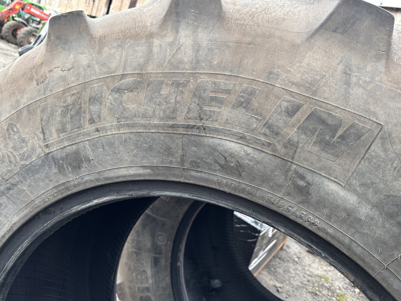 Michelin 650/65R34 600 65 34 151D MULTIBIB Opona Używana - Opona do Maszyn rolniczych: zdjęcie 5 Michelin 650/65R34 600 65 34 151D MULTIBIB Opona Używana - Opona do Maszyn rolniczych: zdjęcie 5