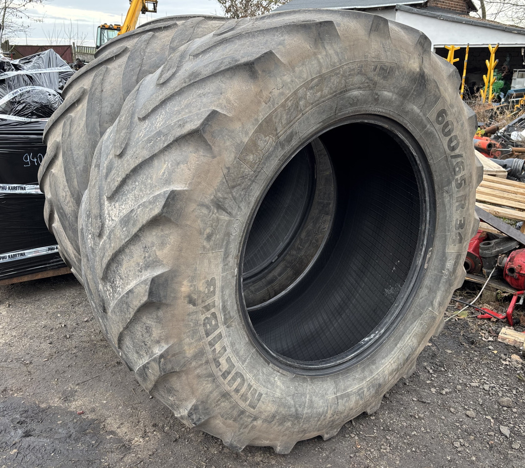 Michelin 650/65R34 600 65 34 151D MULTIBIB Opona Używana - Opona do Maszyn rolniczych: zdjęcie 1 Michelin 650/65R34 600 65 34 151D MULTIBIB Opona Używana - Opona do Maszyn rolniczych: zdjęcie 1
