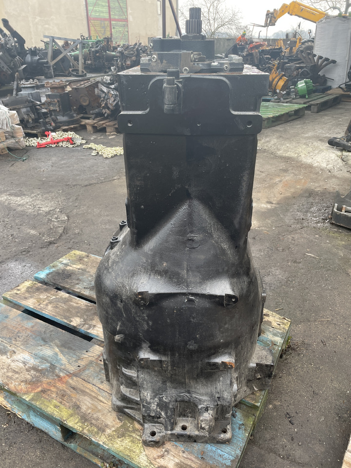 New Holland T7.225 - skrzynia biegów 47960856 - Skrzynia biegów do Maszyn rolniczych: zdjęcie 4 New Holland T7.225 - skrzynia biegów 47960856 - Skrzynia biegów do Maszyn rolniczych: zdjęcie 4