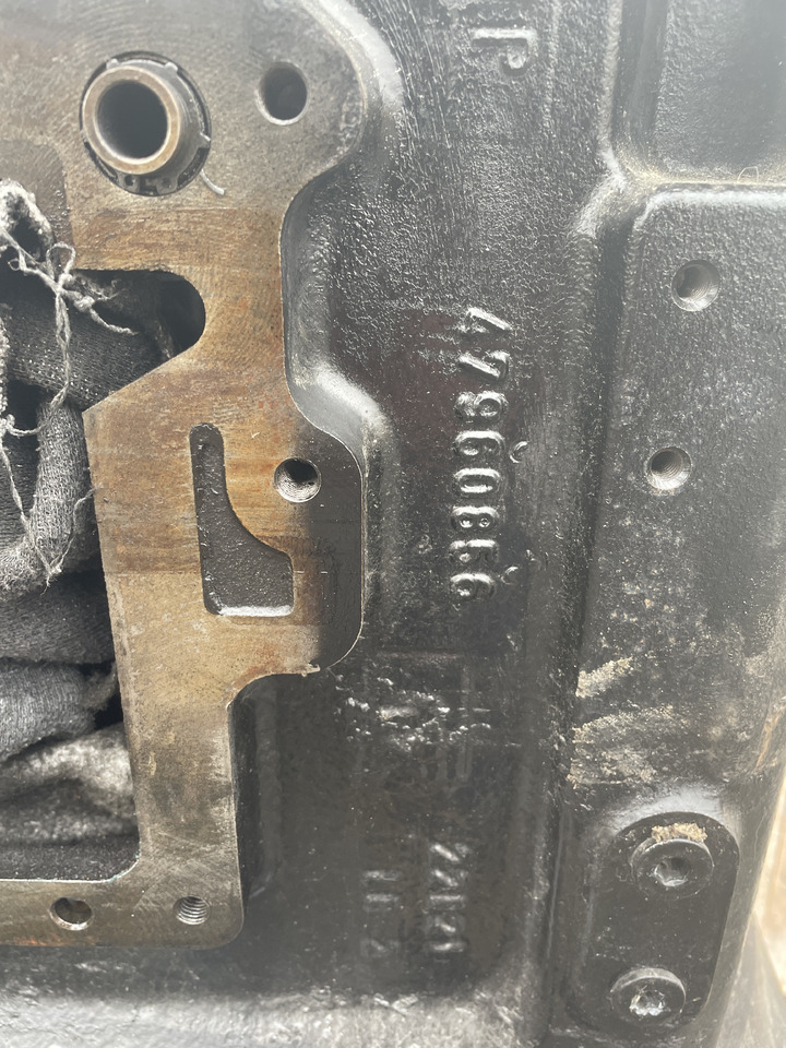 New Holland T7.225 - skrzynia biegów 47960856 - Skrzynia biegów do Maszyn rolniczych: zdjęcie 5 New Holland T7.225 - skrzynia biegów 47960856 - Skrzynia biegów do Maszyn rolniczych: zdjęcie 5